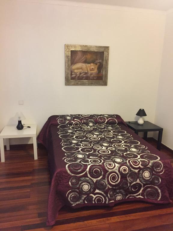 Casinha Das Cortes Apartment วีลาโนวา เด เซอร์เวย์รา ภายนอก รูปภาพ