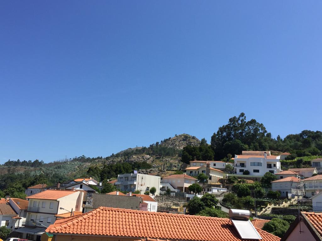 Casinha Das Cortes Apartment วีลาโนวา เด เซอร์เวย์รา ภายนอก รูปภาพ